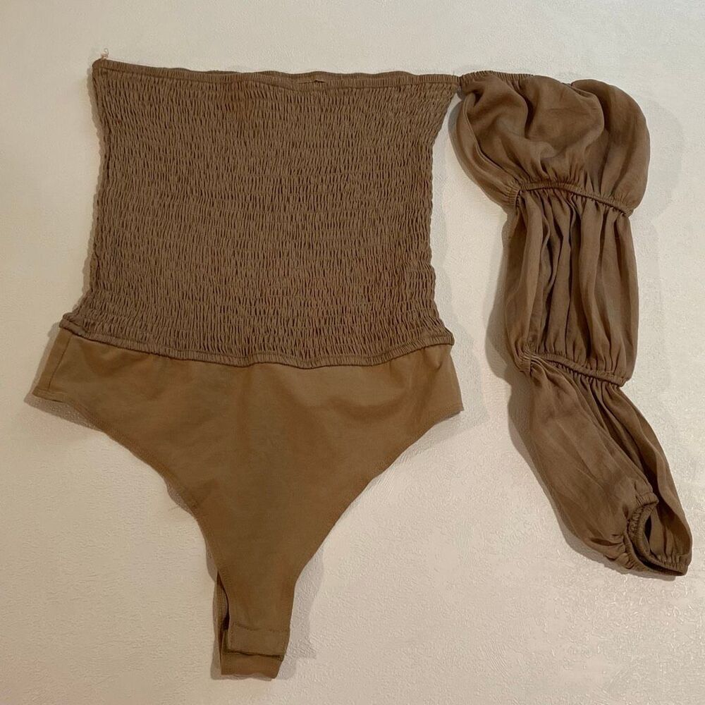 Promesa One Shoulder Puff Sleeve Bodysuit Women’s Size S Tan Neutral
